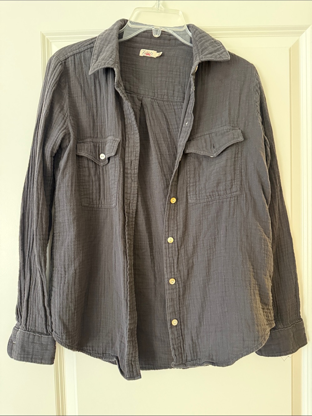 FAHERTY gauze cotton charcoal gray Button-Up Shirt Jacket women’s size S